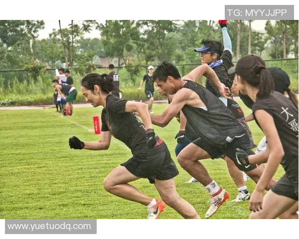 飞盘运动的魅力与挑战：深入解析北京飞盘队的耐力训练与比赛表现