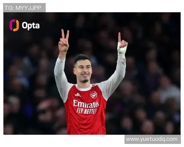 马丁内利：从青涩小将到足坛新星的蜕变之路